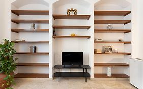 Locanda Dei Poeti Rooms & Apartments